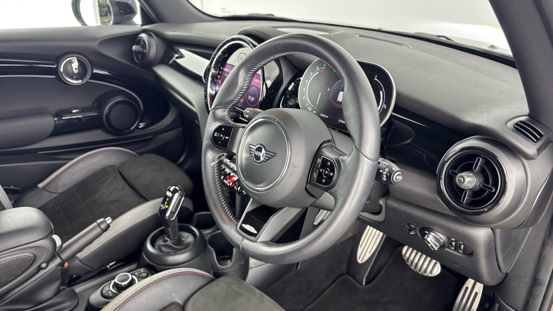 MINI Hatchback 1.5 Cooper Sport 3dr Auto Petrol Hatchback